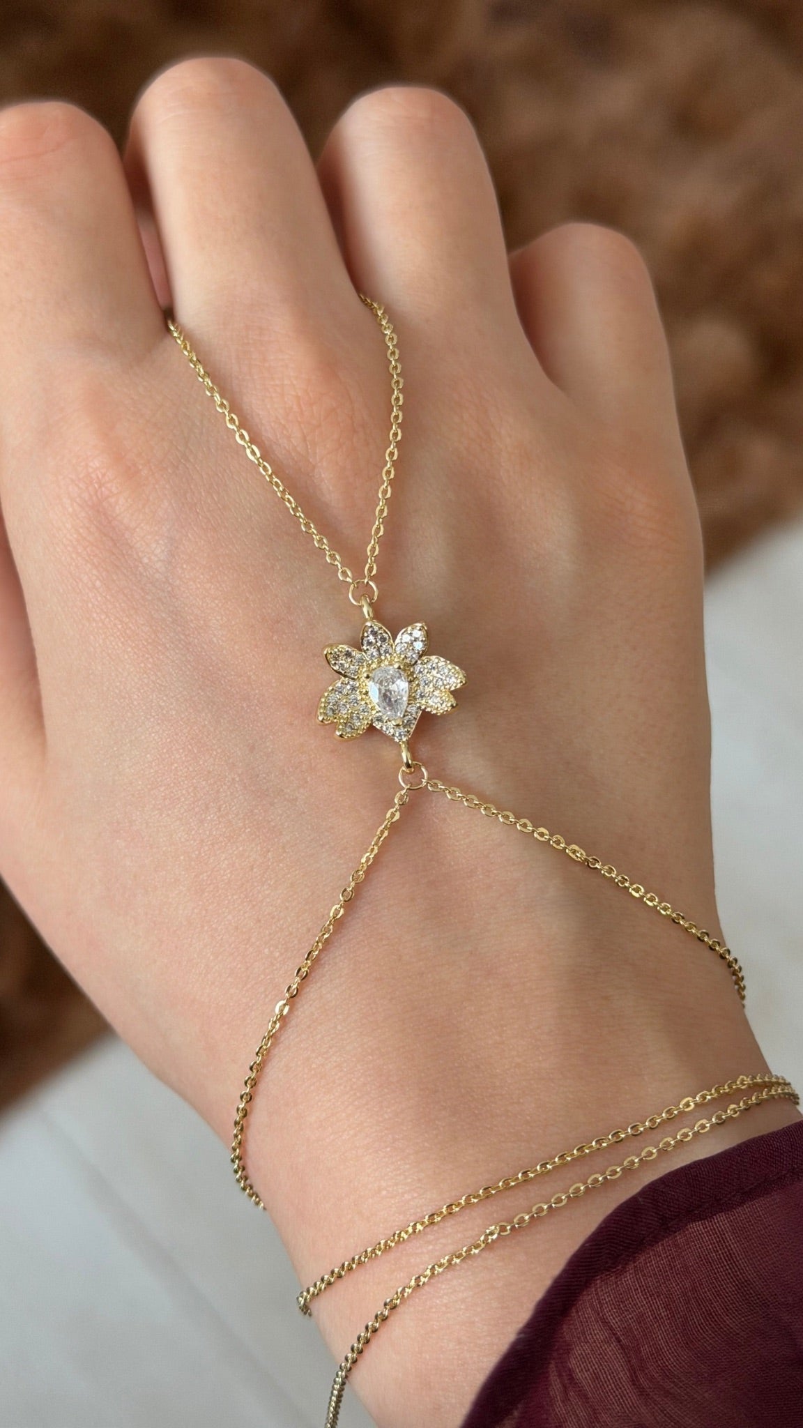 Lotus Blossom Damla Taşlı Çiçek Şahmeran