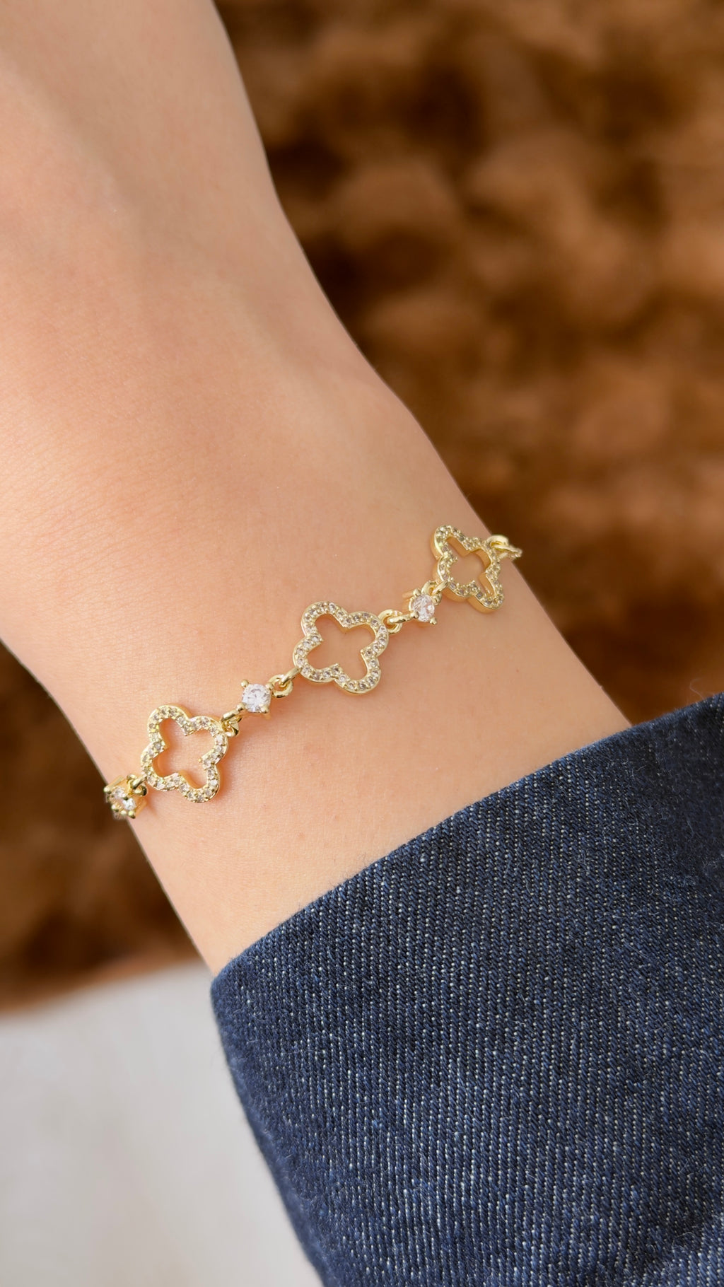 Charm İtalyan Model Pave Çerçeveli Zirkon Taşlı Yonca Bileklik
