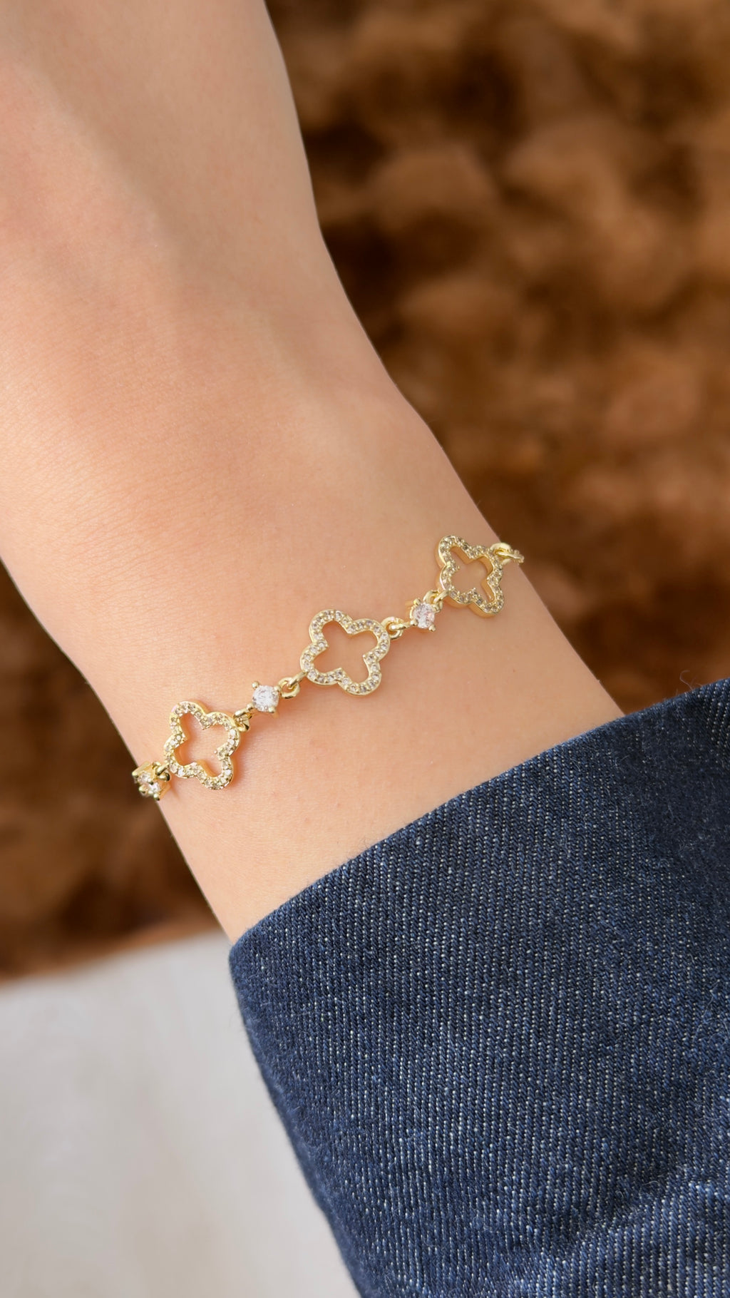Charm İtalyan Model Pave Çerçeveli Zirkon Taşlı Yonca Bileklik