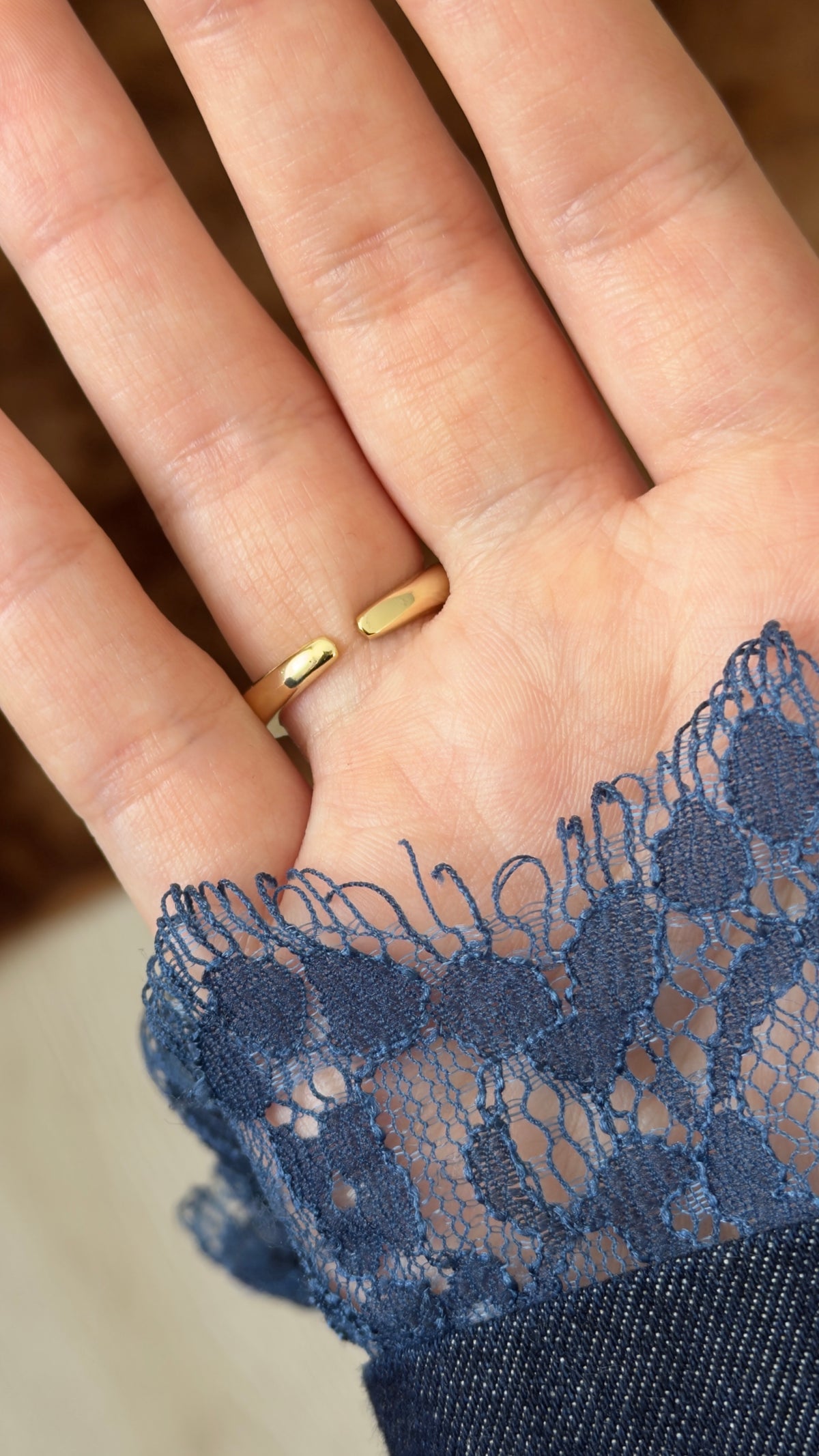 Blush Yakut Renkli İşleme Taşlı  Bombe Yüzük