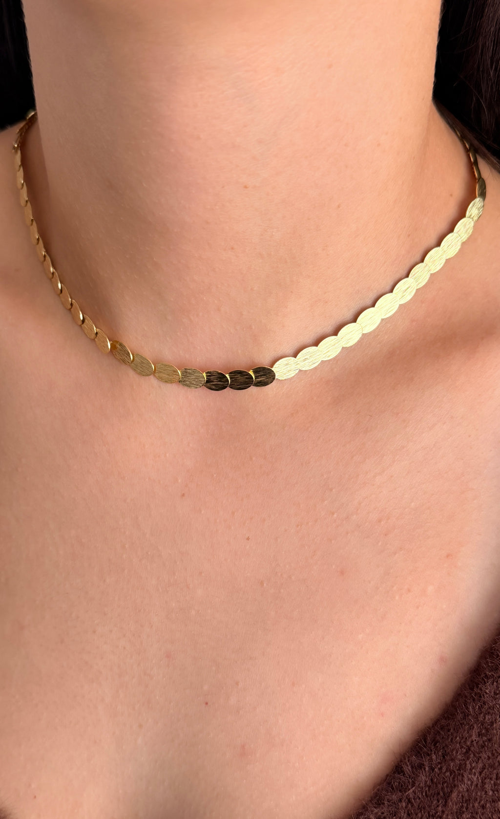 Elegance Özel İşçilikli Minimal Kesim Tasarım Dokulu Kolye
